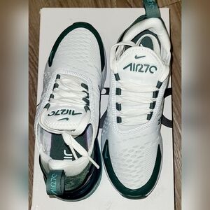 Nike Air270 White & Dark Green Sneakers